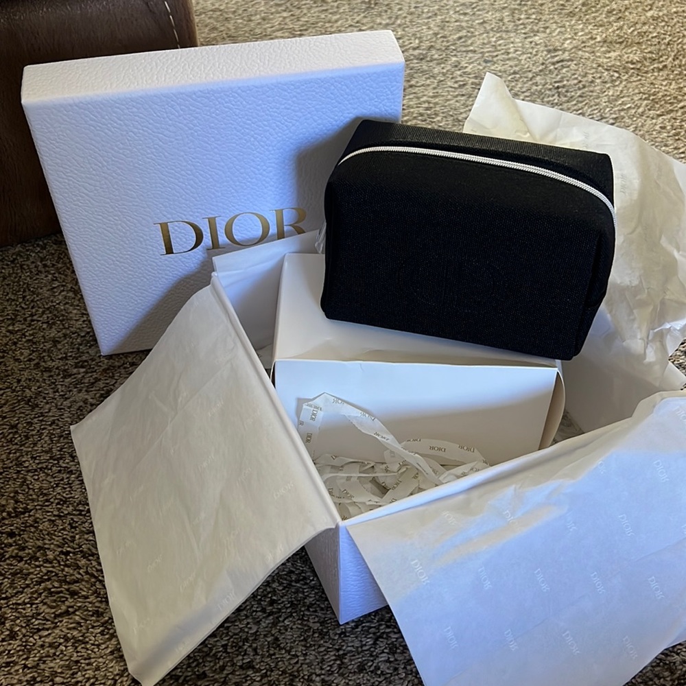 Dior cosmetic bag.DiorShow mascara, Rouge Dior lipstick, mini dior dust bag, box